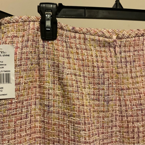 Zara Women's Tweed Suit- Soft Pink - Picture 4 of 5